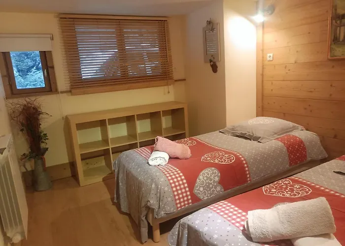Three Bedroomed Апартаменты Шамони