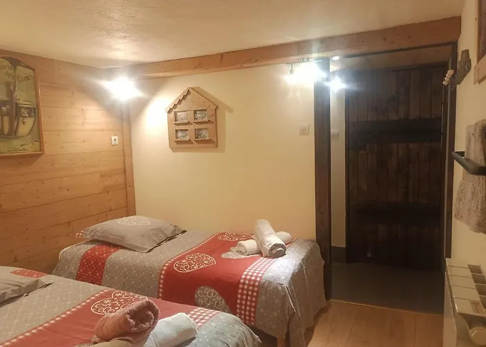 Three Bedroomed Lejlighed *